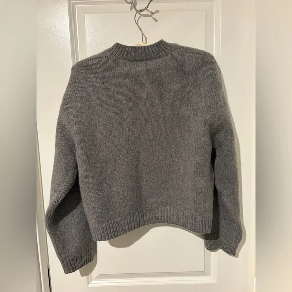 Doen Heirloom Geonna Sweater in Morning Mist - Picture 3 of 7